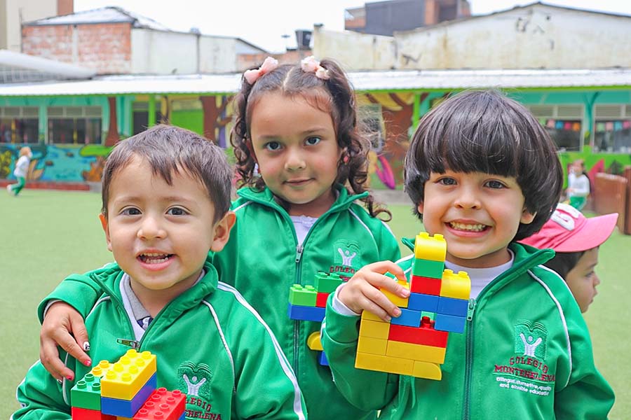 Educar en Valores Éticos y Morales en la Primera Infancia Cultivando el Respeto y la Empatía desde los Primeros Pasos