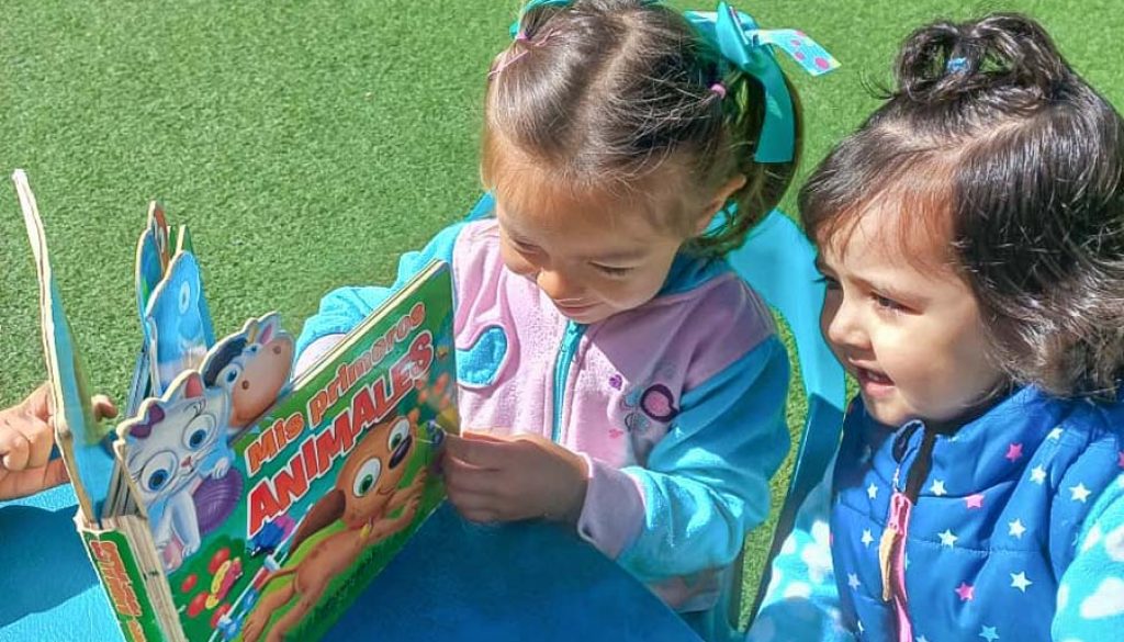 Cultivando la pasión por la lectura en la primera infancia Estrategias para generar la lectura y el amor por los libros en nuestro Jardín Infantil