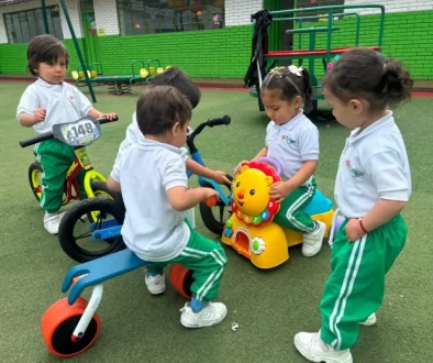 Cómo estimular la motricidad en la primera infancia | Ikigai
