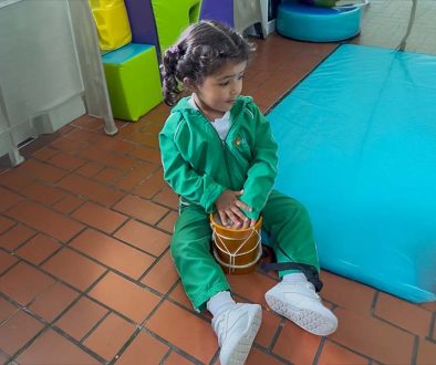 Qué importancia tienen las experiencias sensoriales en la primera infancia